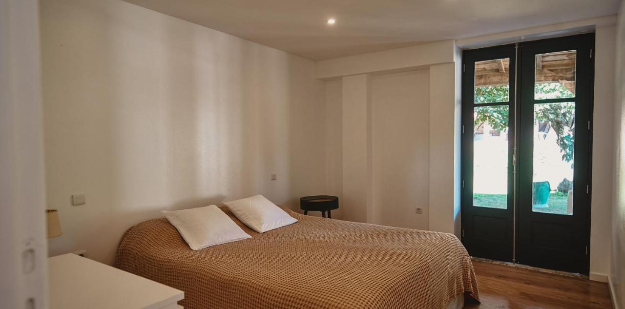 Epicos House, Your Home Away From Home. Nogueira  Eksteriør billede